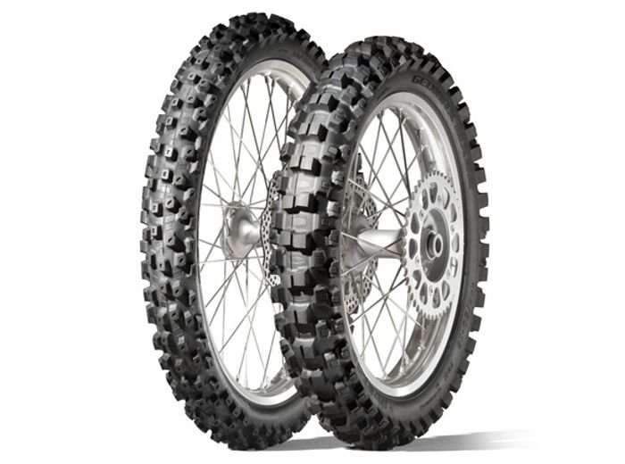  60/100 R10 J33 Dunlop GEOMAX MX53