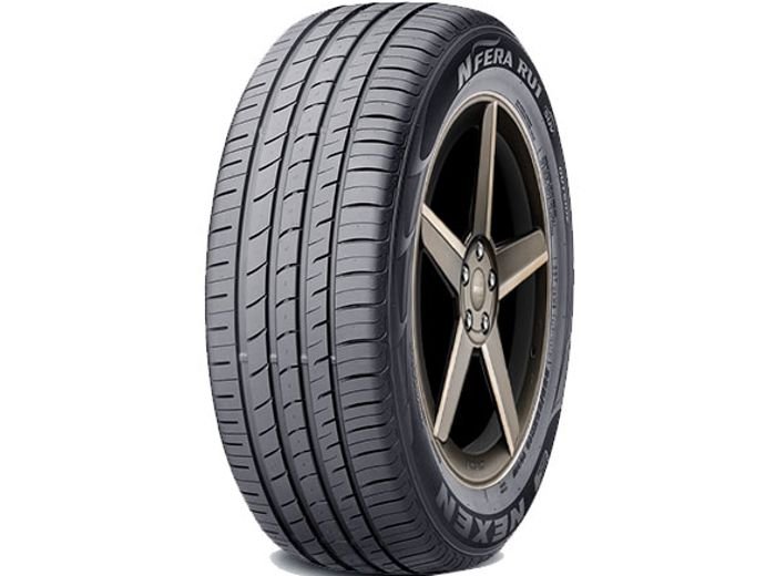  215/45 R18 W93 Nexen N-Fera RU1