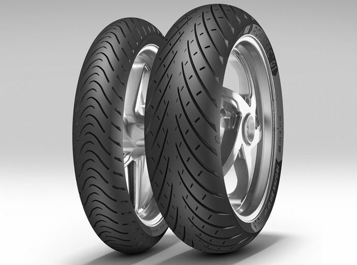  190/50 R17 W73 Metzeler Roadtec 01